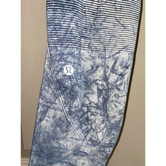 Lululemon Ebb To Train Tight  Seamless Leggings Size 6 - Picture 8 of 12